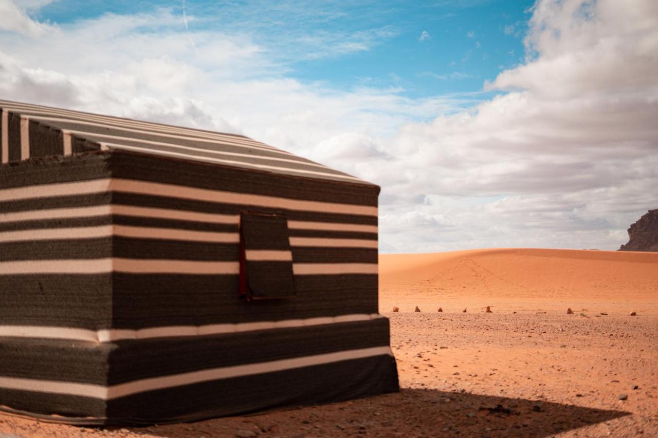 Hotel Stars Life Camp-Tour Wadi Rum Exterior foto