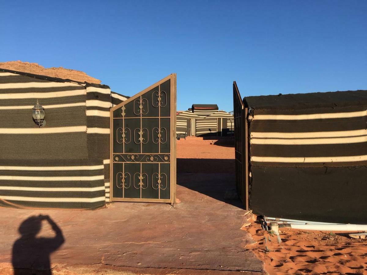 Hotel Stars Life Camp-Tour Wadi Rum Exterior foto