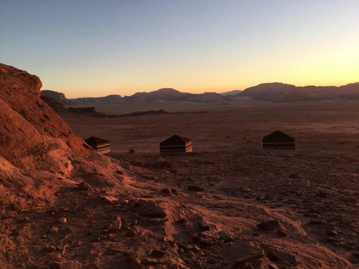 Hotel Stars Life Camp-Tour Wadi Rum Exterior foto
