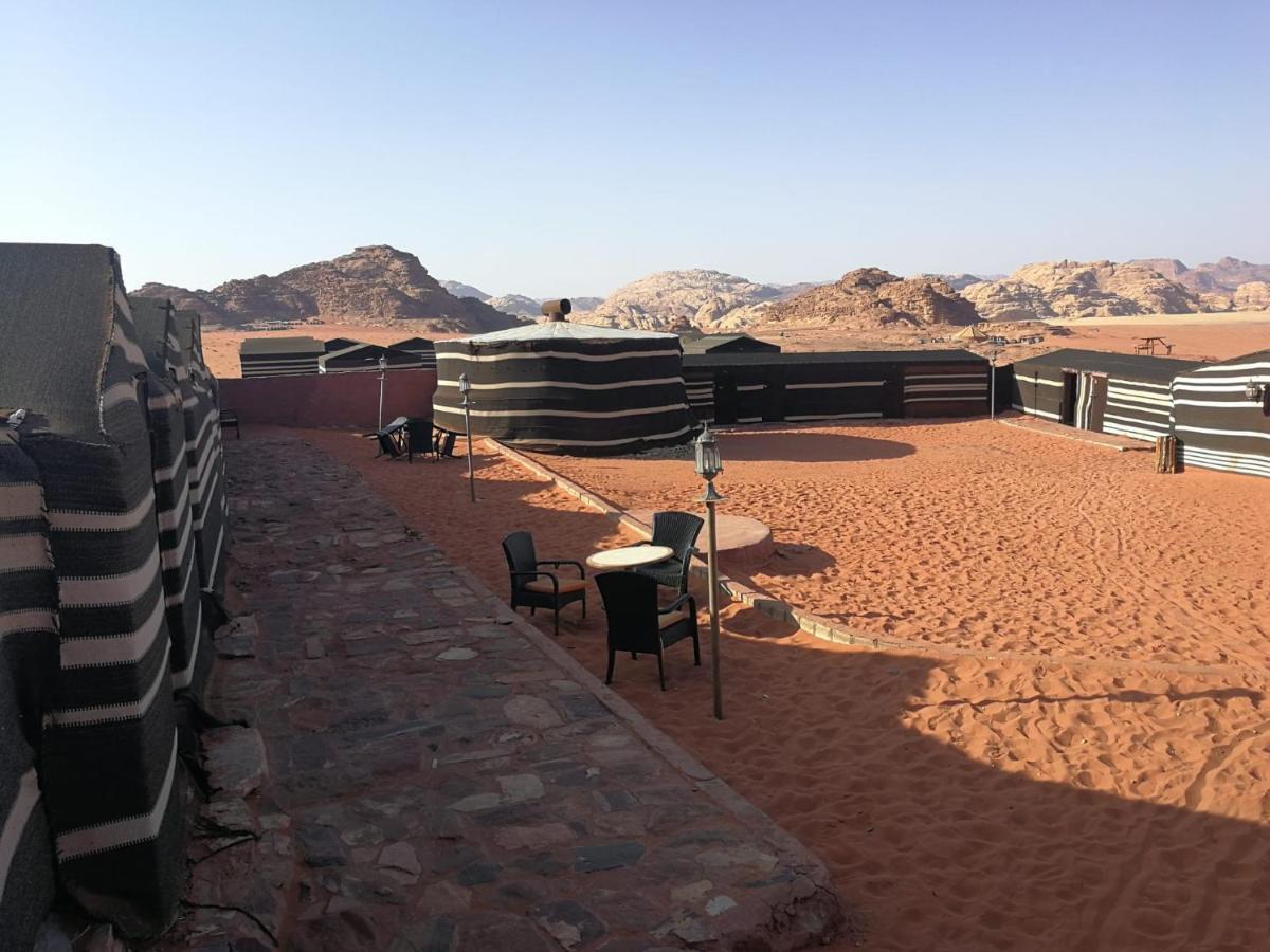Hotel Stars Life Camp-Tour Wadi Rum Exterior foto